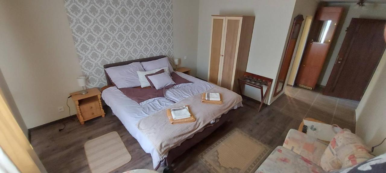 Villa Verteskacsa Vértesacsa Zewnętrze zdjęcie
